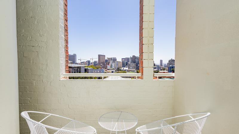 To Let 1 Bedroom Property for Rent in Gardens Western Cape